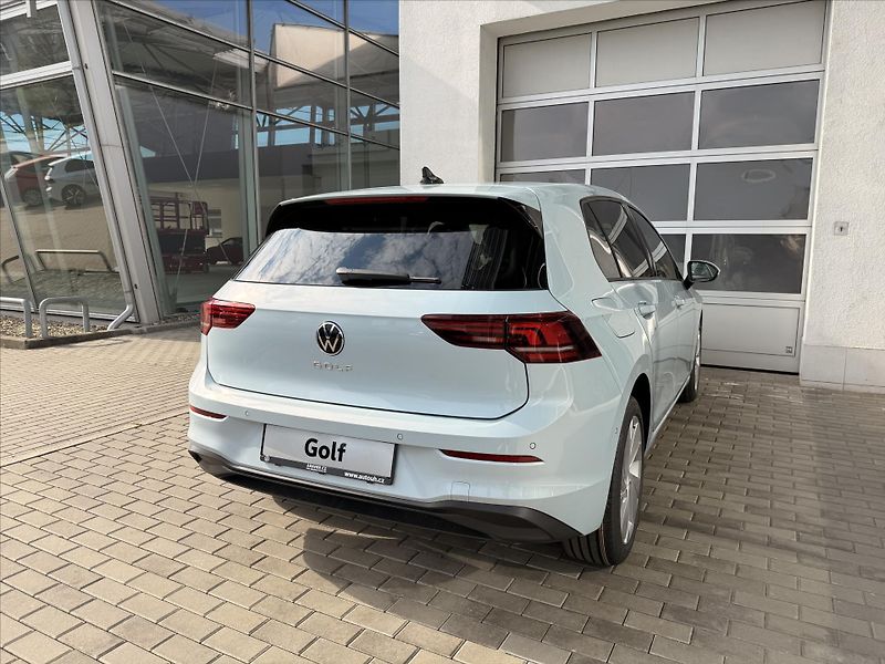 Volkswagen Golf (2025) 1,5 TSI 6G 85kW  People - fotka 6 z 18