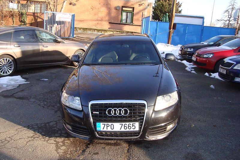 Audi A6 (2010) Avant 2.7 TDi, S-Line, Nová ST - fotka 2 z 56