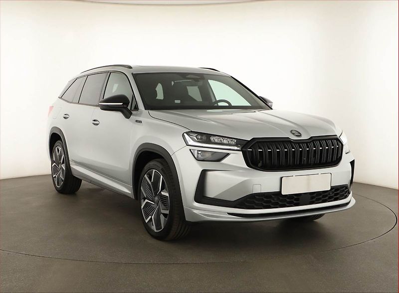 Škoda Kodiaq (2025) 2.0 TDI, SPORTLINE, DPH - fotografie inzerátu