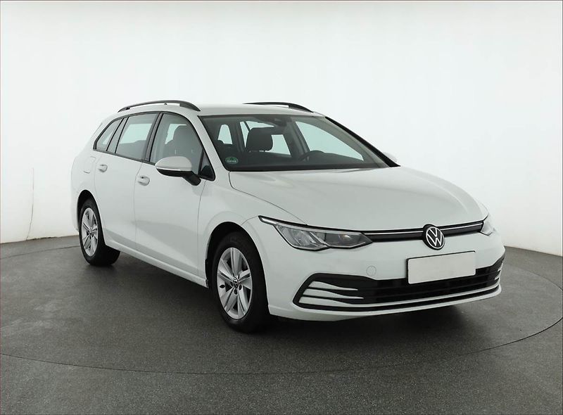 Volkswagen Golf (2023) 1.5 TSI, Tempomat - fotografie inzerátu
