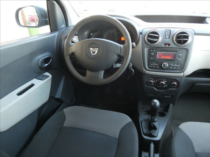 Dacia Dokker 1,6 i 75kW po servise,2 x pneu - fotka 26 z 39