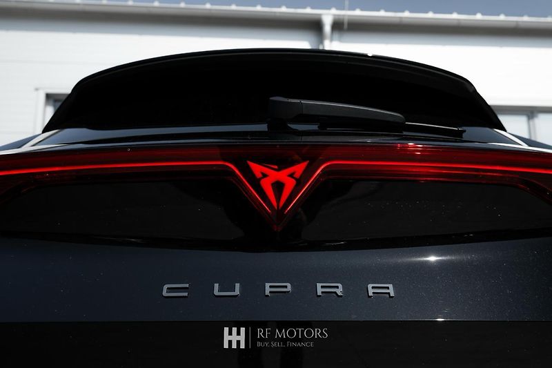 Cupra Formentor (2026) VZ5 390 PS 4Drive, nové - fotka 27 z 30