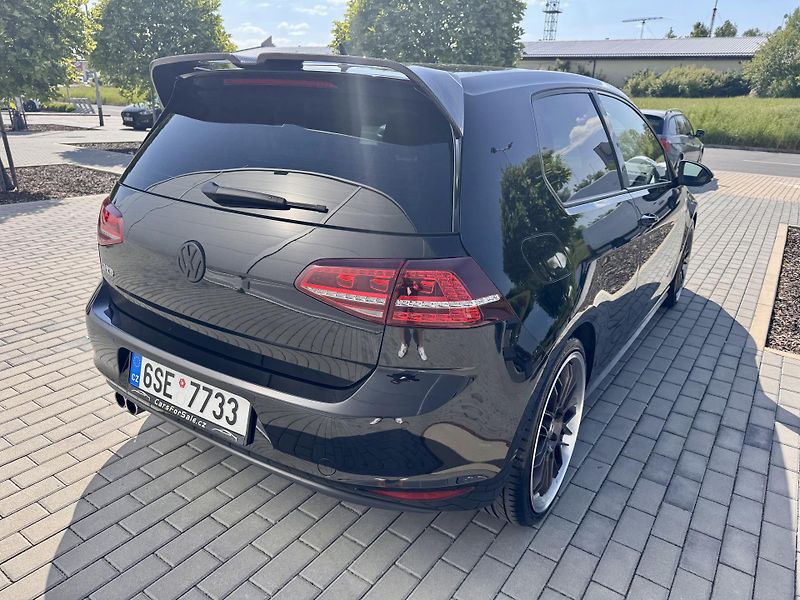 Volkswagen Golf (2013) 2.0 TDI GTD AUTOMAT PANORAMA - fotka 6 z 22