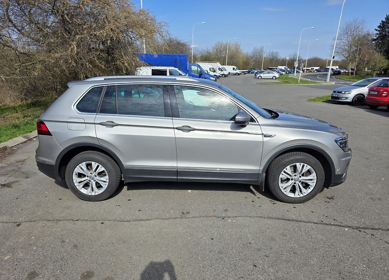 Volkswagen Tiguan (2017) 2.0 /140kW - fotka 3 z 14