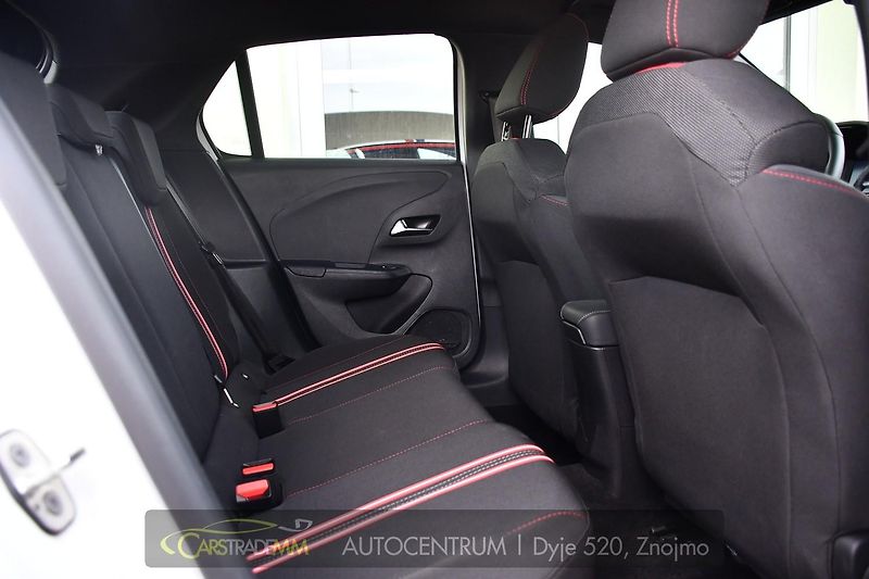 Opel Corsa 1.2T 96kW GS-LINE AUTOMAT - fotka 19 z 35