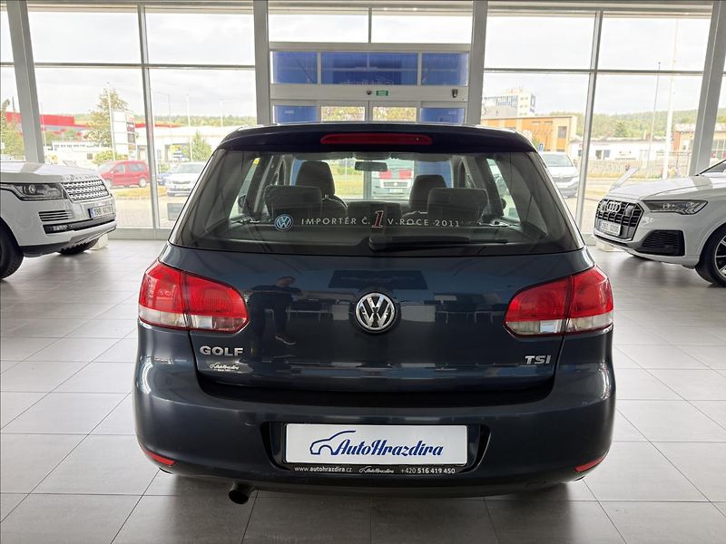 Volkswagen Golf 1,2   TSI 77kW,COMFORT,SERVISK - fotka 5 z 25