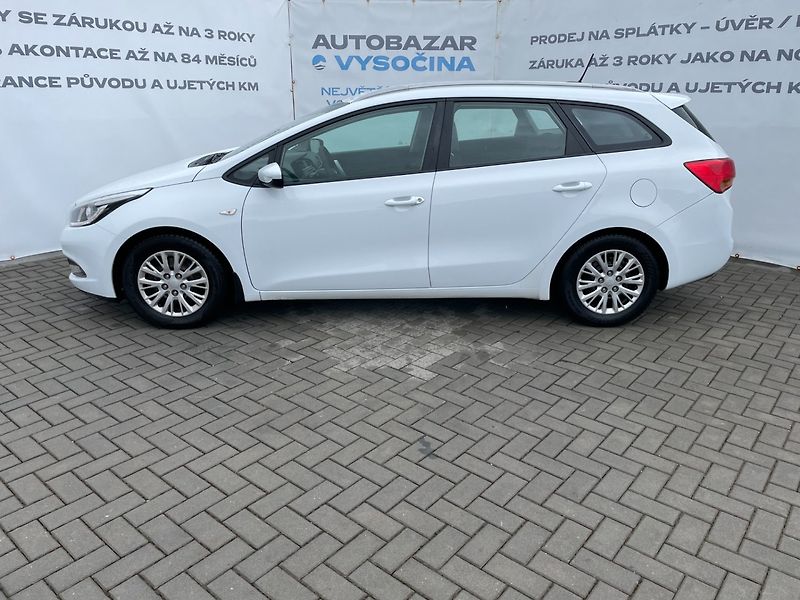 Kia Ceed (2014) SW 1.4CRDi Climatronic! Navi! - fotka 7 z 21