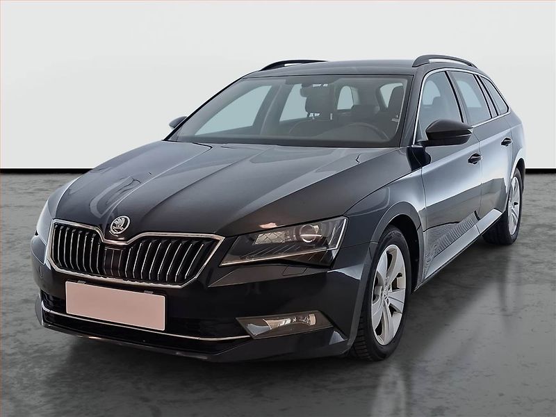 Škoda Superb (2019) Style 2.0 TDI, Automat, Kůže - fotka 2 z 21