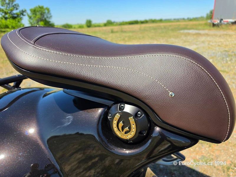 Vespa 946 (2026) 946 akce 1/3 - fotka 3 z 15