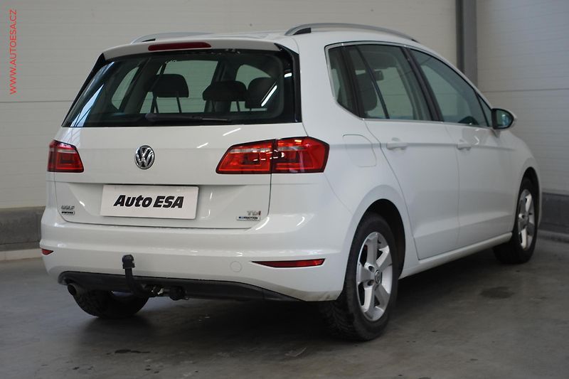 Volkswagen Golf Sportsvan (2014) 1.6 TDi, 1.maj,ČR, AC, TZ - fotka 4 z 22
