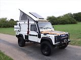 Land Rover Defender 2,5 110 Hard Top - náhled 9