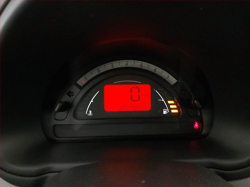 Citroën C3 (2003) 1.4 HDi, nová STK, Tažné - fotka 11 z 15