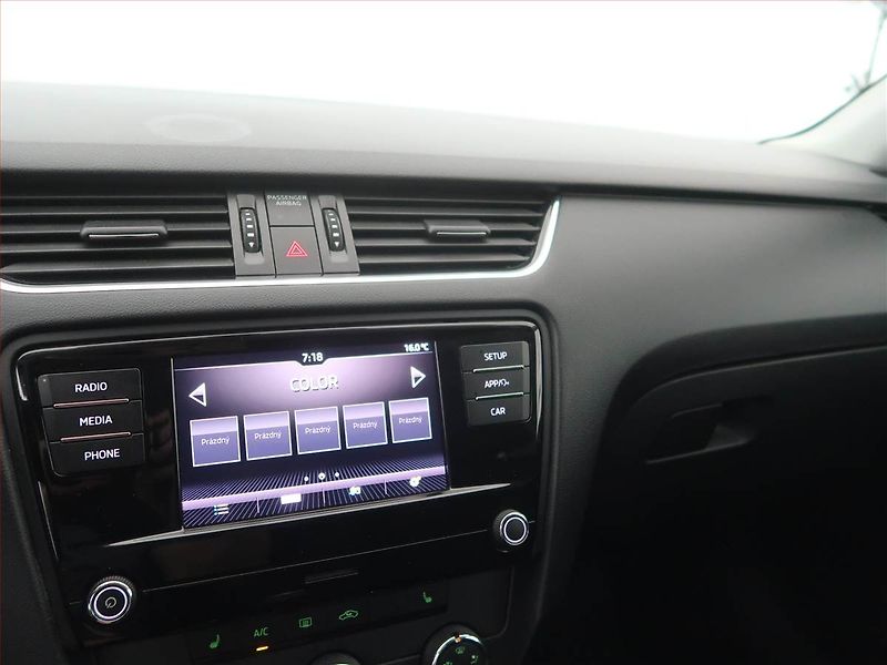 Škoda Octavia (2018) Ambition 1.4 TSI, ČR,1.maj - fotka 10 z 15
