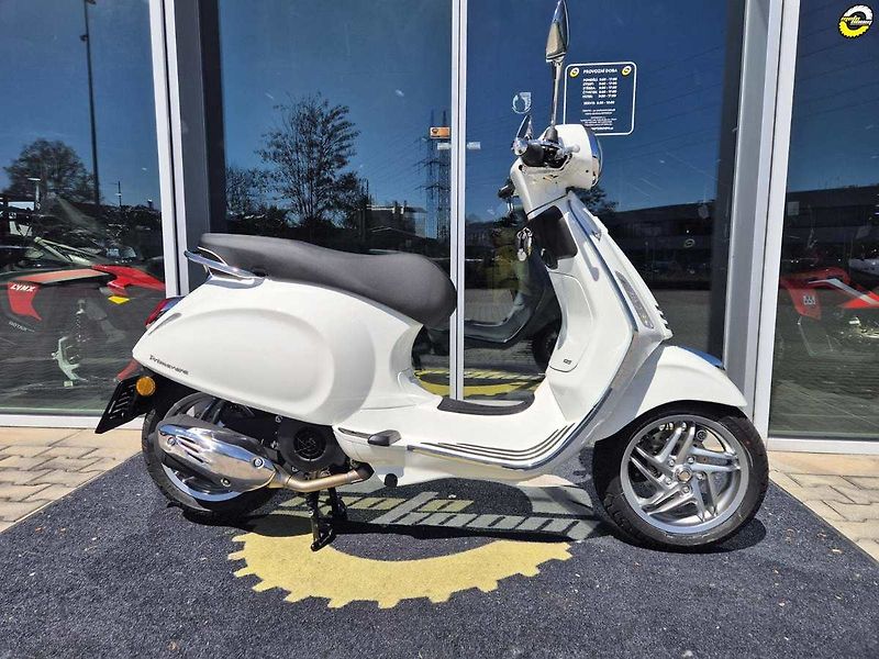 Vespa Primavera 125 3V ABS (2026) Primavera 125 MY26 - fotka 4 z 43