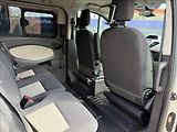 Ford Tourneo Custom 2.2 TDCi Titanium 8míst - náhled 22