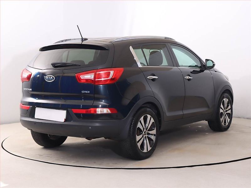 Kia Sportage (2012) 2.0 CRDi, Navi, Tempomat - fotka 5 z 17