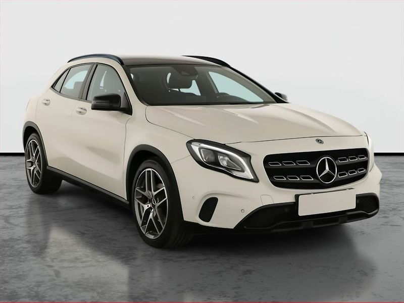 Mercedes-Benz GLA (2017) 220 d 4MATIC, 4X4 - fotografie inzerátu