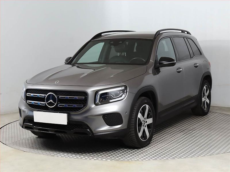Mercedes-Benz GLB (2021) 200 d 4MATIC - fotka 2 z 21