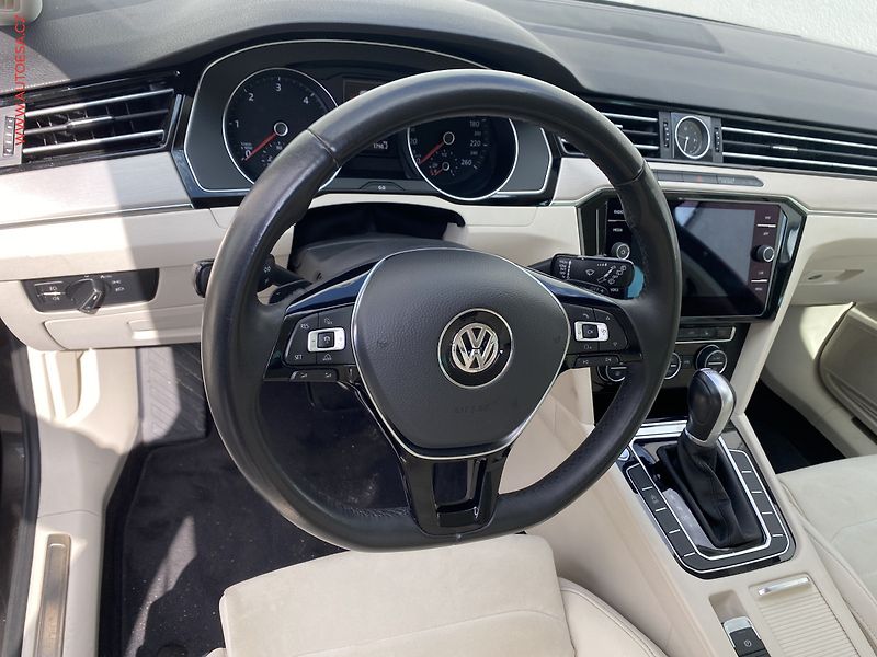 Volkswagen Passat (2018) 2.0 TDi, ČR, Highline, DSG - fotka 13 z 16