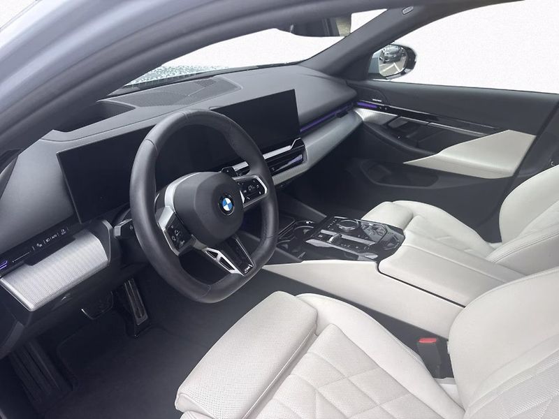 BMW Řada 5 520d xDrive M-Sport DA/PA Pro - fotka 7 z 13