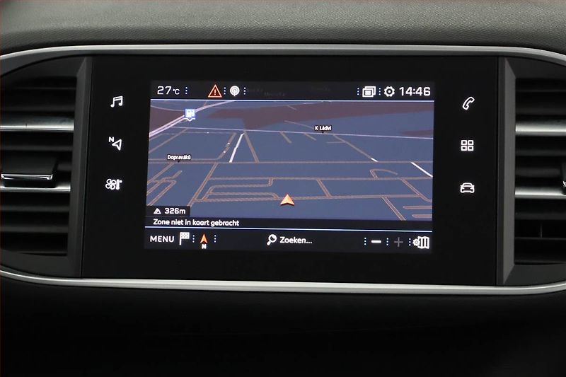 Peugeot 308 (2020) Allure 1.5 BlueHDi, Serv.kniha - fotka 10 z 15