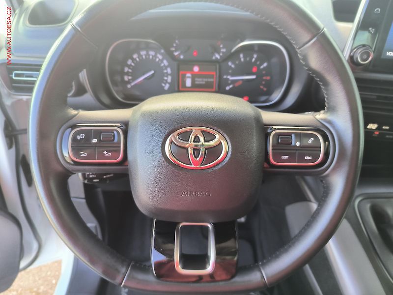 Toyota ProAce City Verso (2022) 1.5D-4D, 1.maj,ČR, Panor - fotka 20 z 27