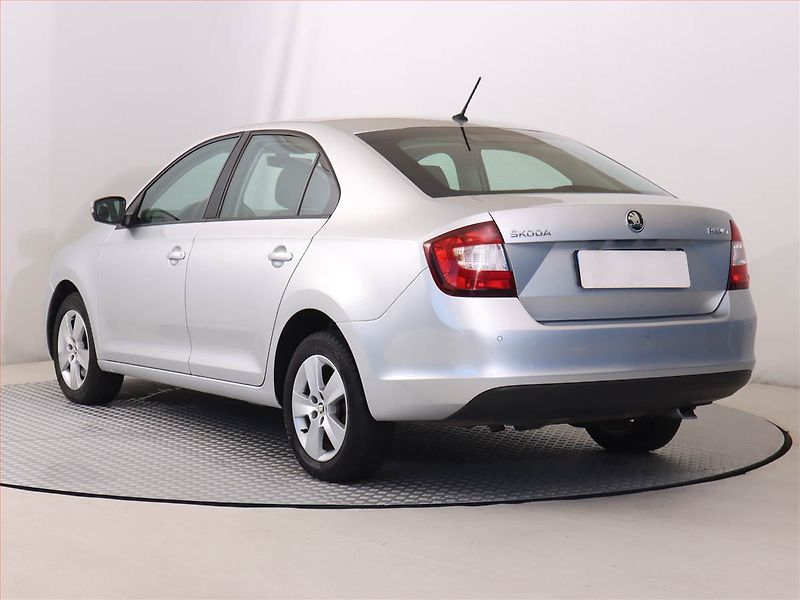 Škoda Rapid (2018) 1.0 TSI, Automat, Serv.kniha - fotka 4 z 20