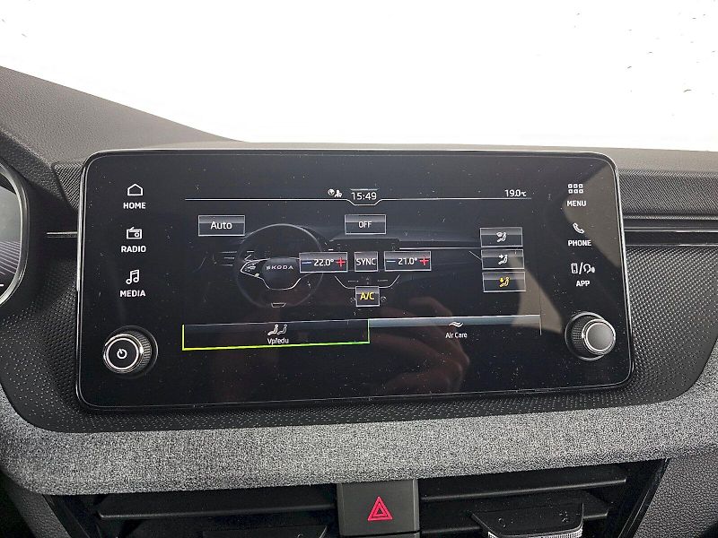 Škoda Kamiq (2025) 1.0TSi 85kW SELECTION - fotka 19 z 33