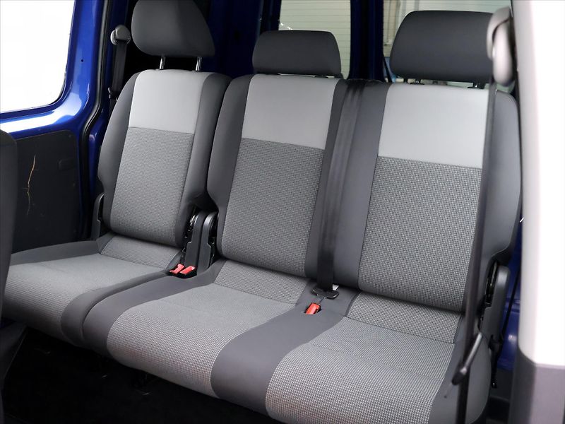 Volkswagen Caddy 2,0 TDI 4x4 Klima 5-Míst CZ - fotka 14 z 30