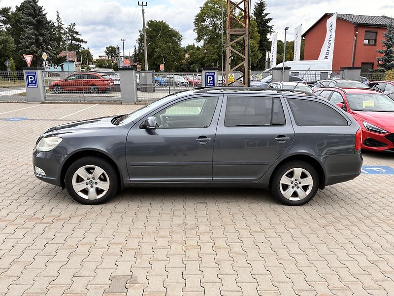 Škoda Octavia Kombi 1.8TSi 118kW 4x4 TAŽNÉ   - fotka 4 z 14