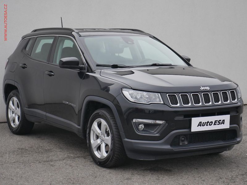 Jeep Compass (2018) 1.6 M-Jet, ČR, Longitude - fotografie inzerátu