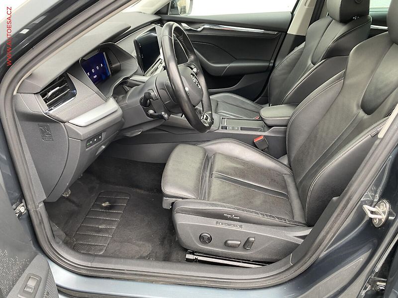 Škoda Octavia (2021) 1.5 TSi, Style, kůže, navi, - fotka 9 z 23