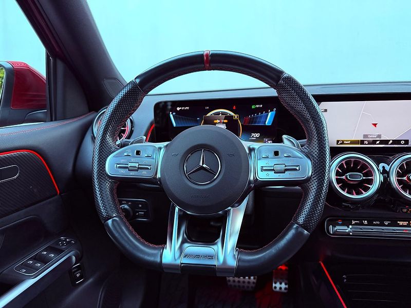 Mercedes-Benz GLB 35 AMG 4Matic 8G, ČR, 1.Maj, S - fotka 20 z 32