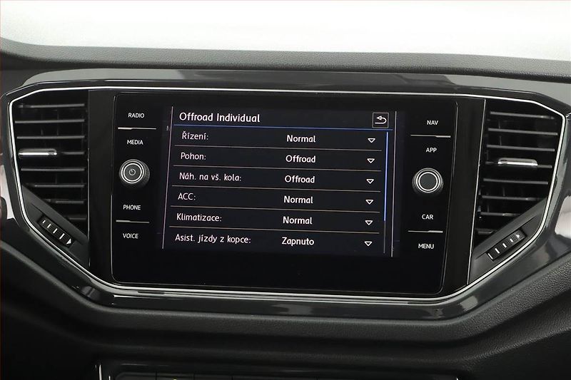 Volkswagen T-Roc (2018) 2.0 TDI 4Motion, 4X4, Automat - fotka 15 z 21