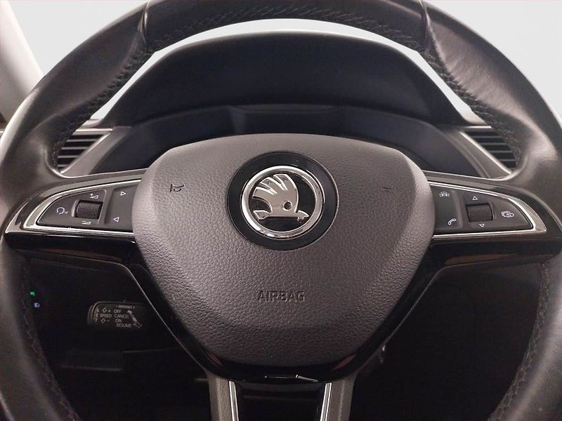 Škoda Superb (2016) Laurin&Klement 2.0 TDI - fotka 25 z 26