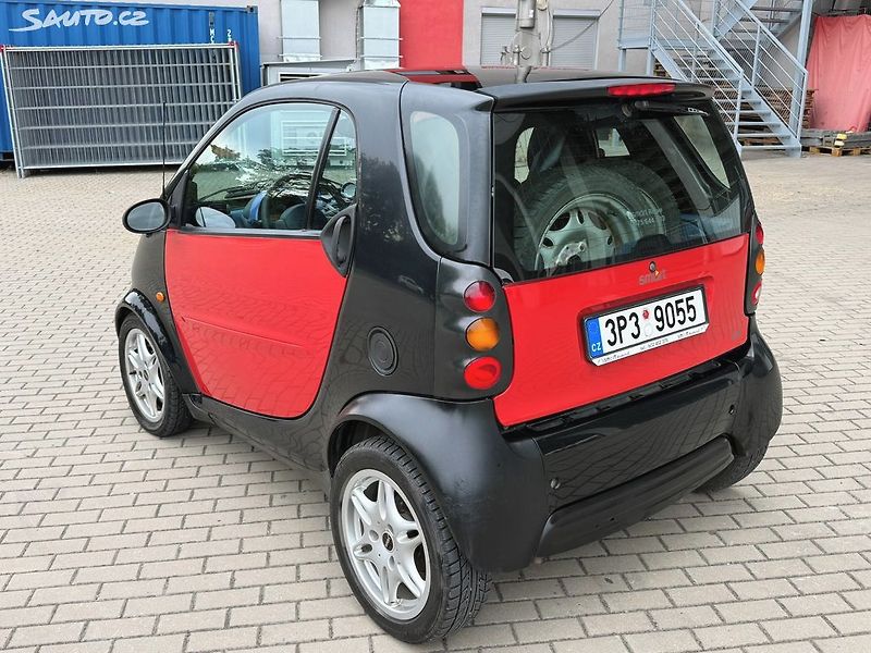 Smart Fortwo (2000) 0.6i, 40kw Automat - fotka 3 z 14