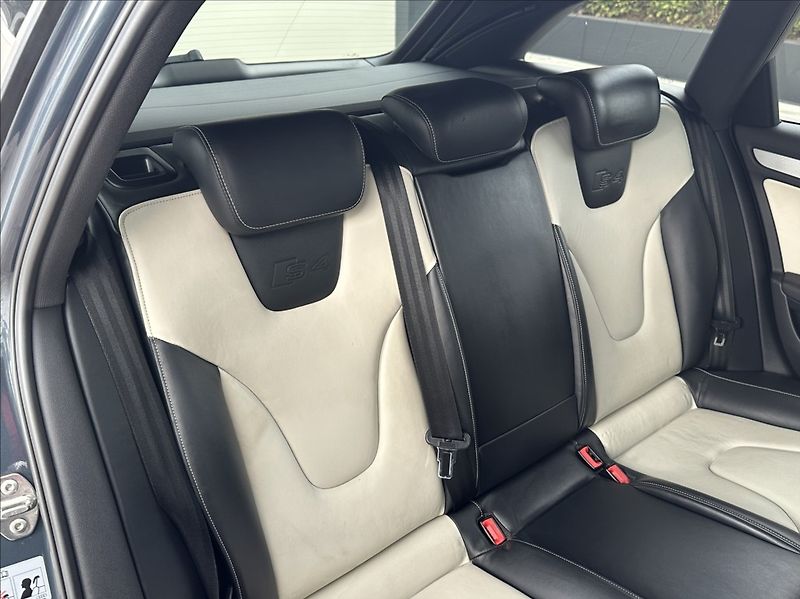 Audi S4 3,0 TFSI 441PS  Quattro MTM A/ - fotka 20 z 50