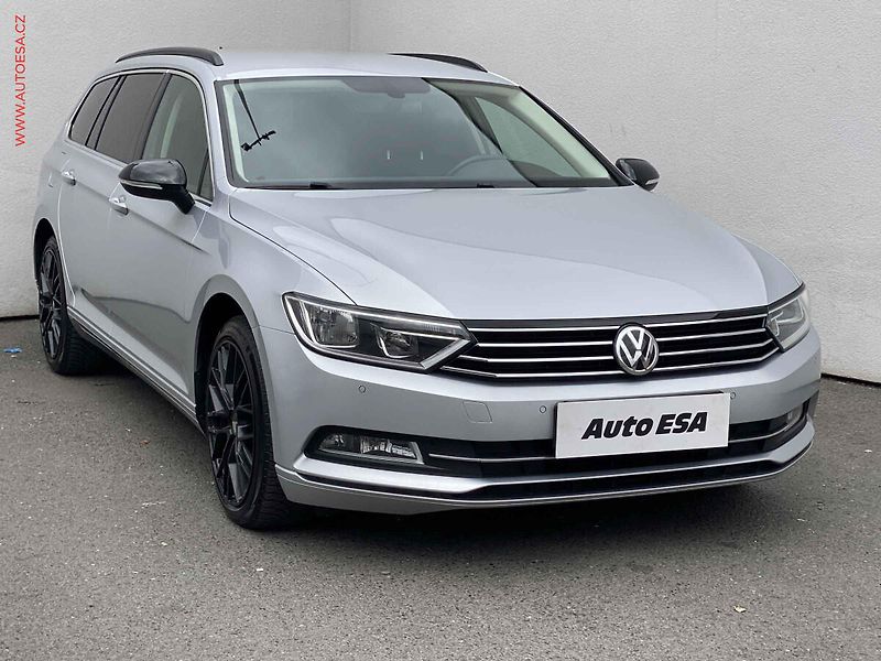Volkswagen Passat (2017) 1.4 TSi, Comfortline, Webasto - fotografie inzerátu