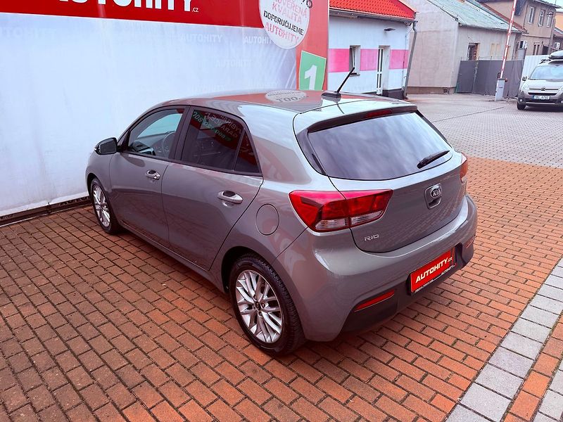 Kia Rio 1.2 MPi Exclusive, Serviska - fotka 9 z 26