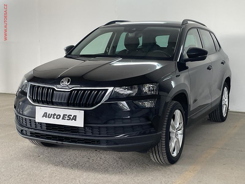 Škoda Karoq (2019) 1.6 TDi, Style, DSG, navi, - fotka 3 z 16