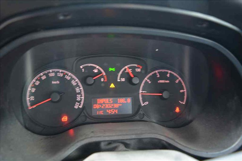 Opel Combo (2013) 1,6 TDI - fotka 29 z 35