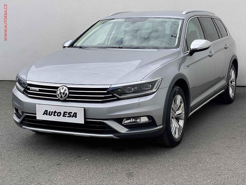 Volkswagen Passat (2017) 2.0TDi 4x4, ČR, Alltrack - fotka 3 z 21