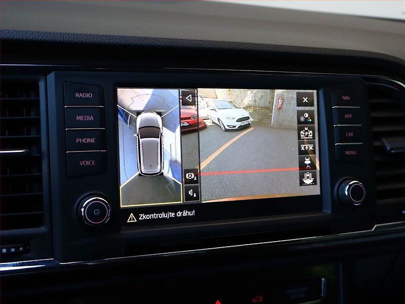 Seat Ateca (2017) Xcellence 2.0 TDI 4Drive, 4X4 - fotka 16 z 23