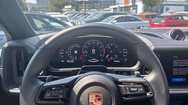 Porsche Cayenne Coupé Black Edition - fotka 22 z 23