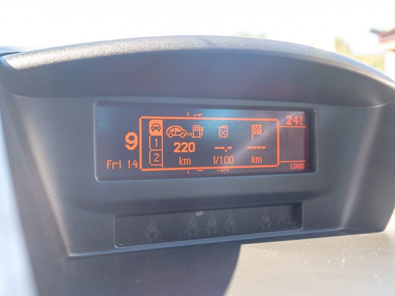 Peugeot 207 (2012) ČR 1.4i LPG – BOMBA DO 2033 - fotka 19 z 41