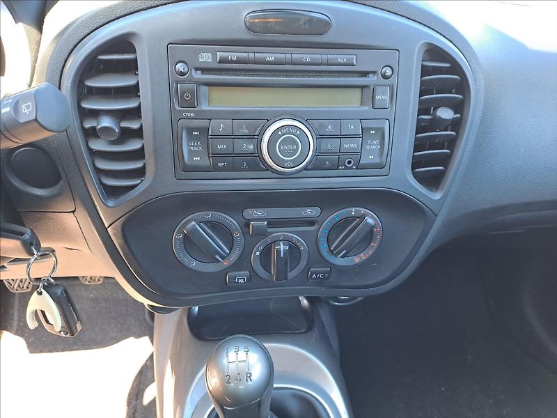 Nissan Juke 1,6 i KOUPENO CZ - fotka 14 z 14