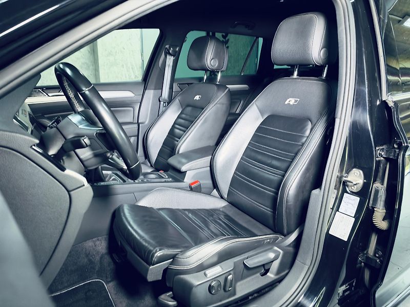 Volkswagen Passat (2019) 2.0TDI*R-LINE*CZ*LED*1.MAJ* - fotka 17 z 39