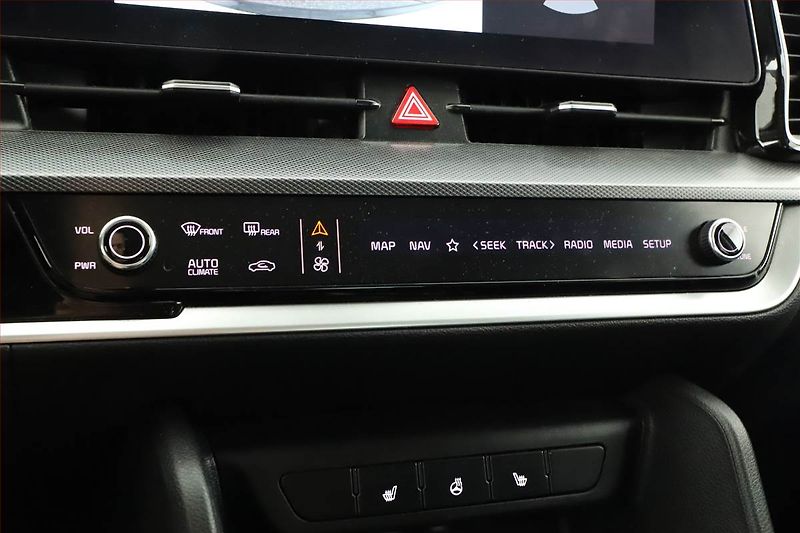 Kia Sportage (2022) 1.6 T-GDI - fotka 17 z 25