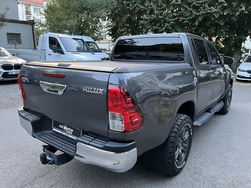Toyota Hilux (2023) 2.8 D-4D EXECUTIVE DOUBLE CAB - fotka 9 z 35