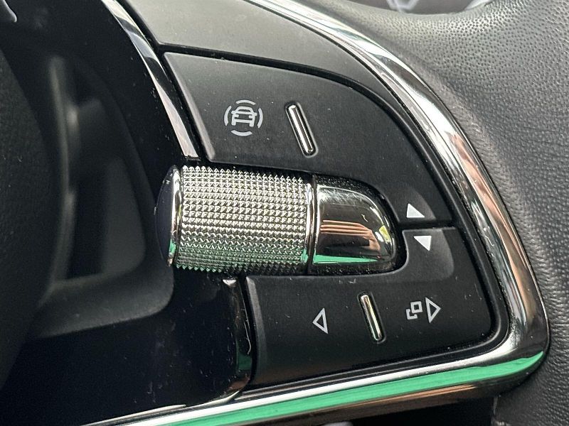 Škoda Fabia (2023) 1.0 TSI Ambition + - fotka 19 z 27